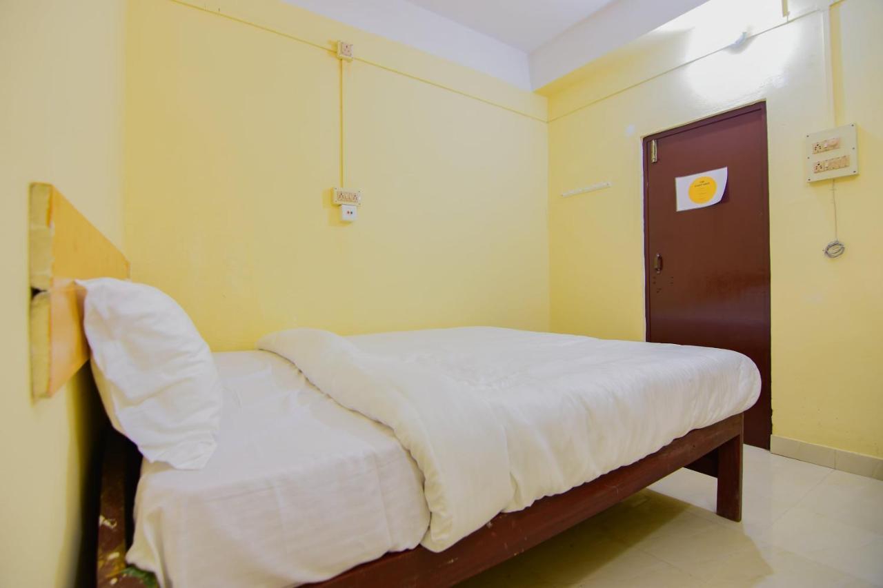 Spot On 30735 Dreamland Guest House Dispur Extérieur photo